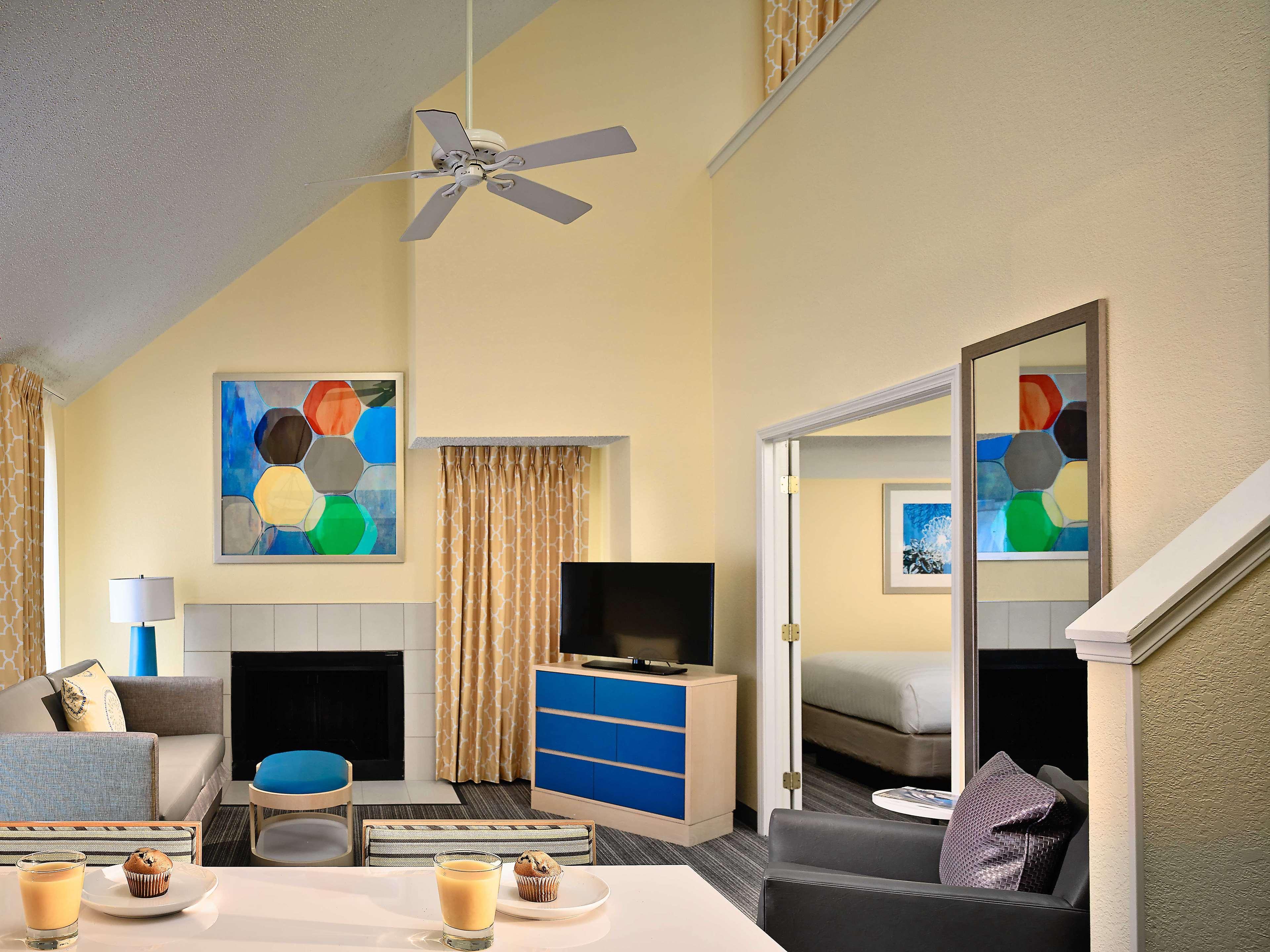 Sonesta Es Suites Burlington Ngoại thất bức ảnh