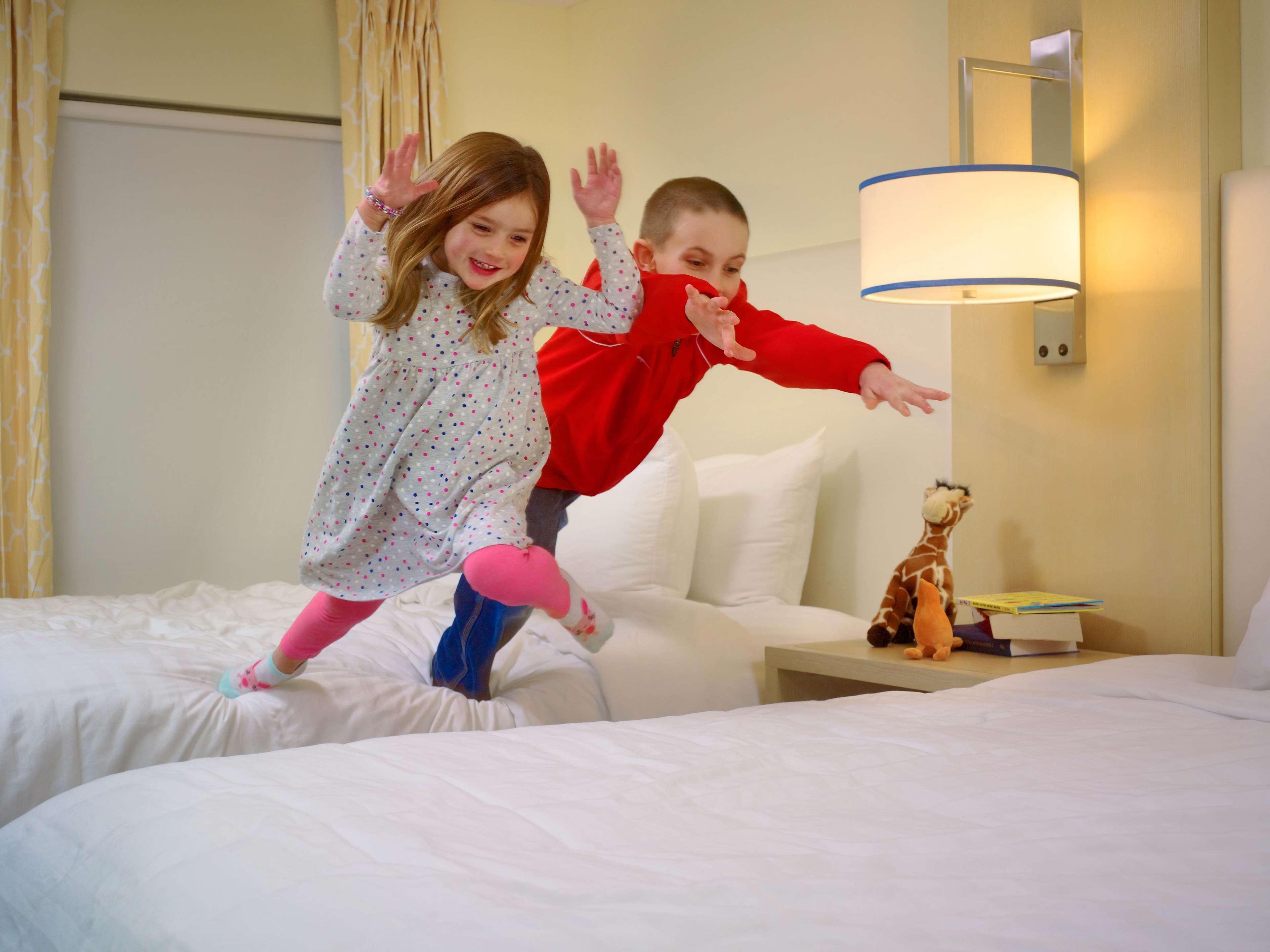 Sonesta Es Suites Burlington Ngoại thất bức ảnh