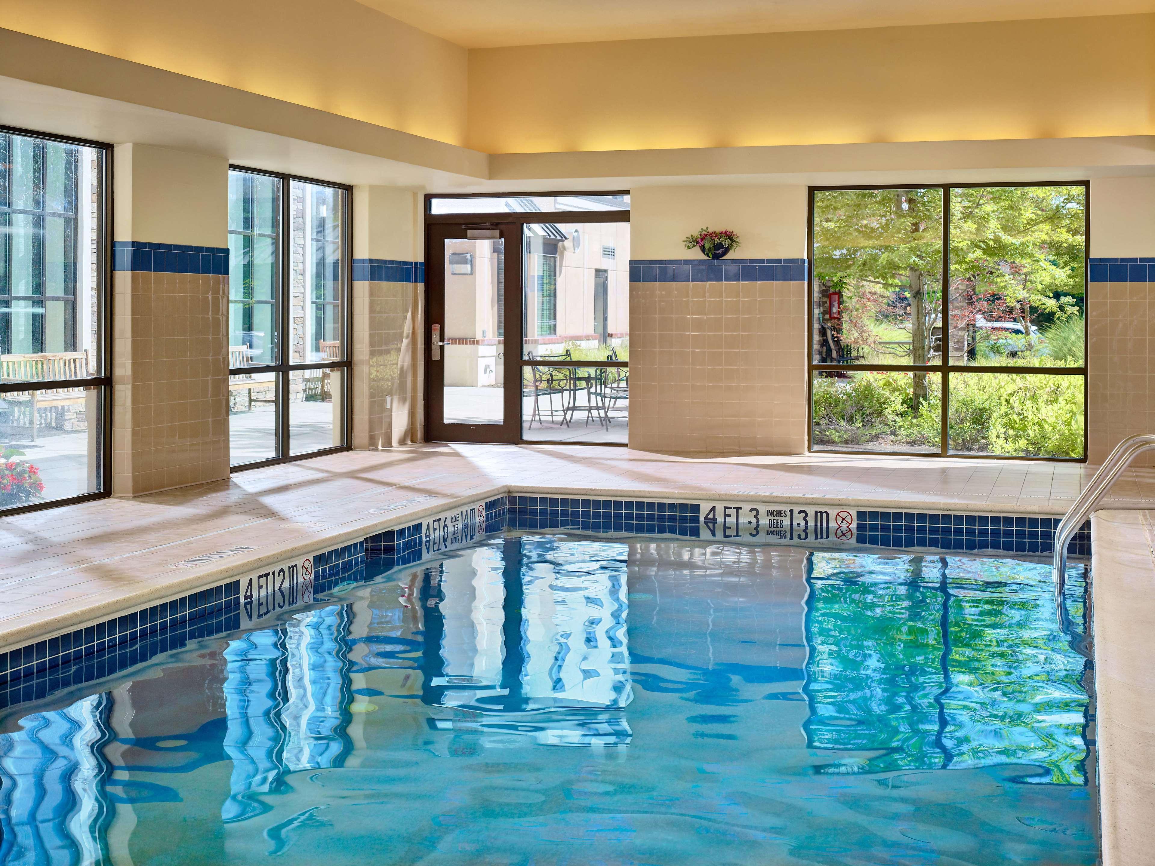 Sonesta Es Suites Burlington Ngoại thất bức ảnh